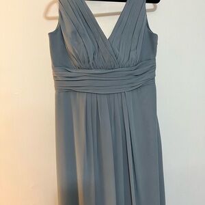Elegant Gray Sleeveless Dress